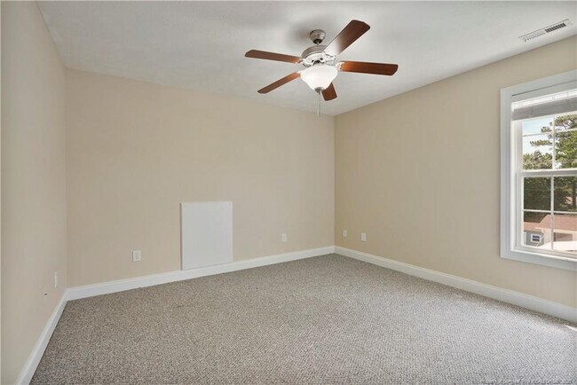 Building Photo - 2813 Franciscan Dr