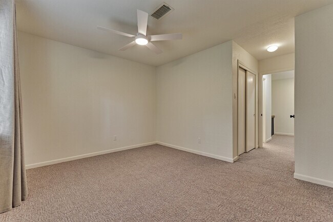 Building Photo - 2351 W Settler's Way