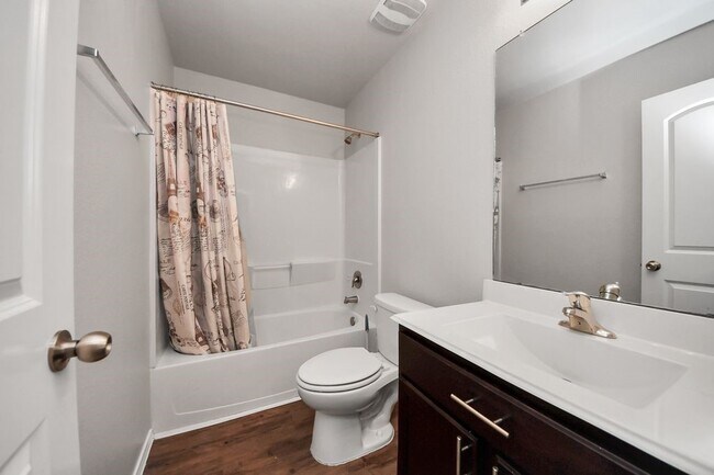 Building Photo - 5410 Dovetail Arbor Trace