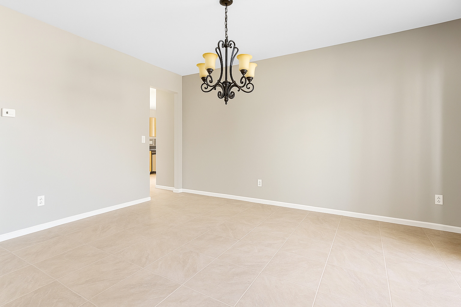 Building Photo - 605 Thornridge Dr