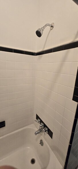 Building Photo - 3068 N Percy St