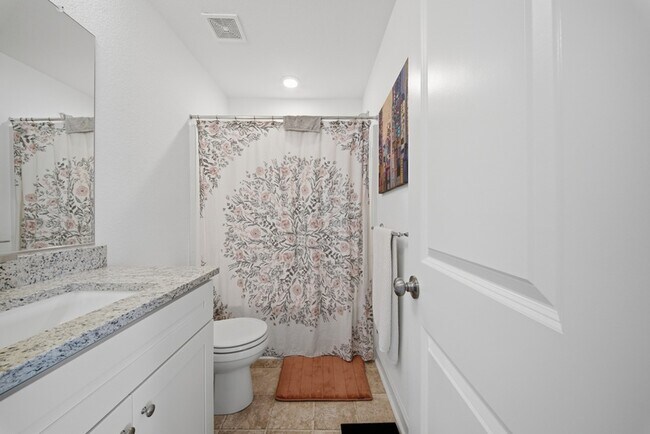 Building Photo - 4331 Pinter Ln