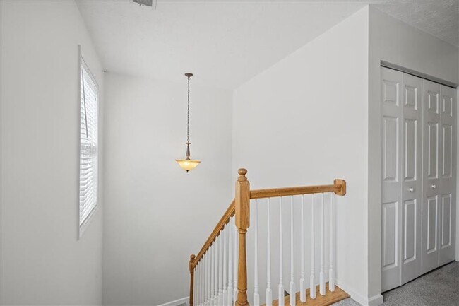 Building Photo - 506 Weatherstone Ct
