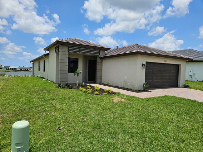 Building Photo - 5265 Lamone Ln