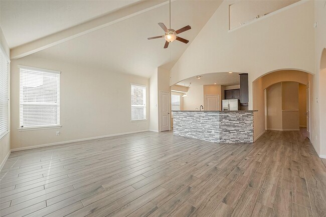 Building Photo - 3403 Lilac Ranch Dr