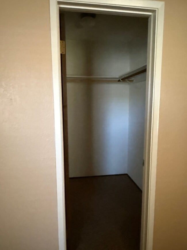 Building Photo - Charming 2-Bed, 2-Bath Condo in Auburn – Great Location & Move-In Ready
