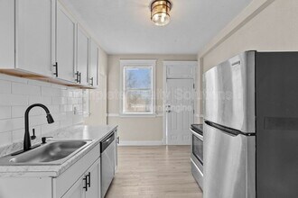 Building Photo - 4102 California Ave