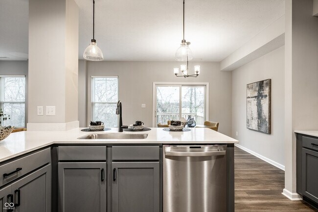 Building Photo - 17491 Fetzer Ct