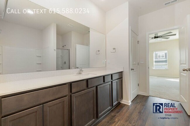 Building Photo - 2943 Beeswax St