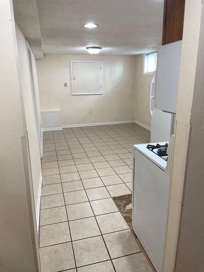 Building Photo - 4212 Marcy St