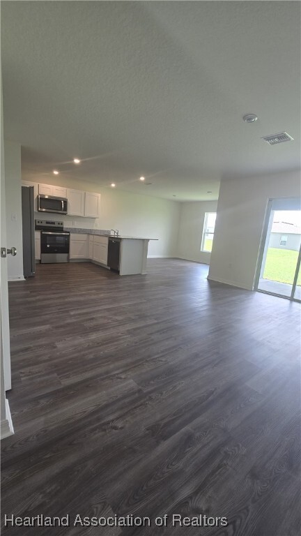 Building Photo - 1280 Stone Ridge Cir