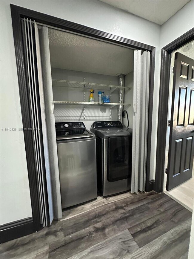 Building Photo - 10244 SW 20th St