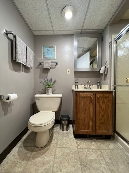 Building Photo - 8120 Remington Dr