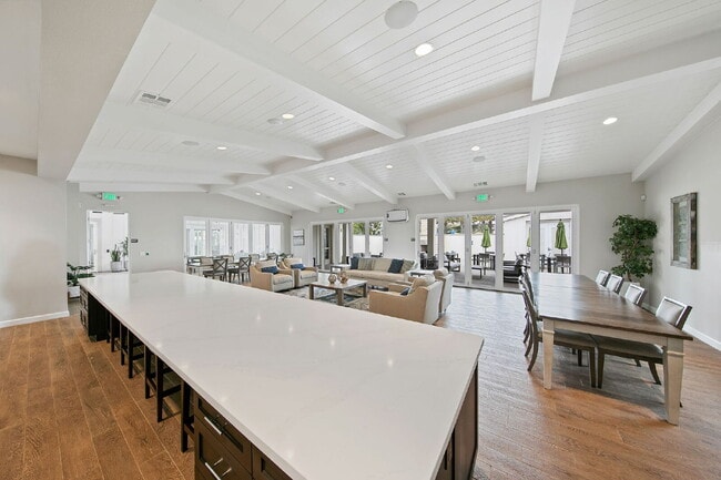 Building Photo - Love your life at Escaya in Chula Vista! 4Bed/2.5Ba attached garage home for rent