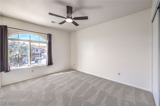 Building Photo - 8736 Raindrop Canyon Ave