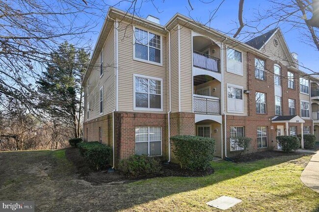 Building Photo - 45 Ashlar Hill Ct