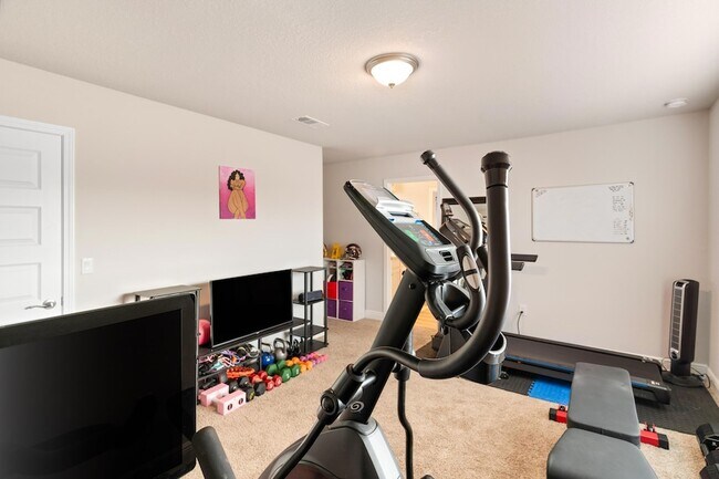 Building Photo - 224 Baycliff Dr