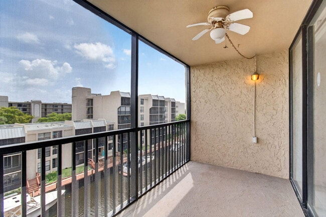 Building Photo - 12 Royal Palm Way