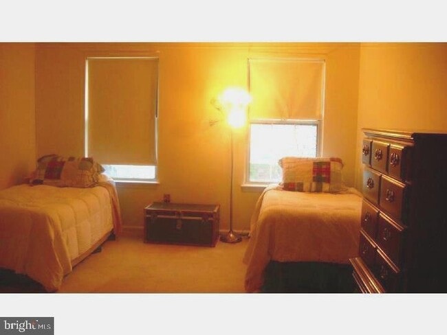 Building Photo - 812 Eagles Chase Dr