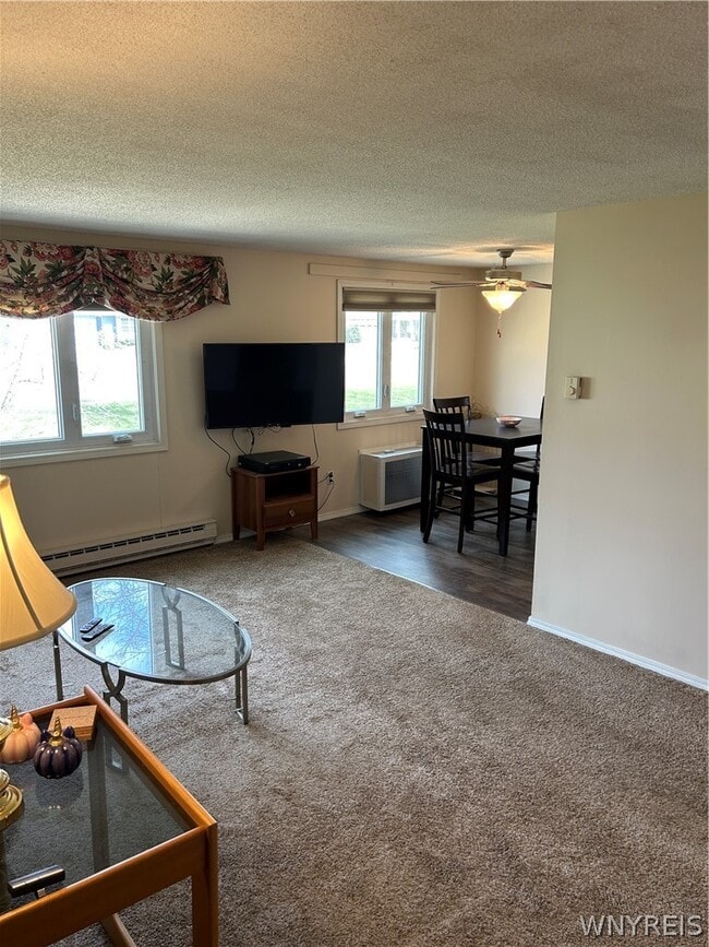 Building Photo - 307 Cayuga Rd