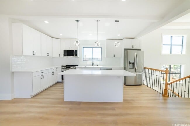 Building Photo - 1091 Pu?u ?Alani Way