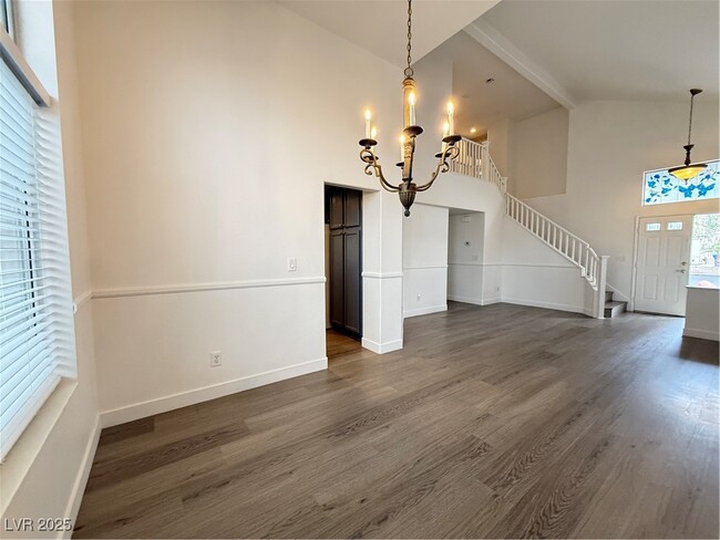 Building Photo - 4394 Golden Ring Ln