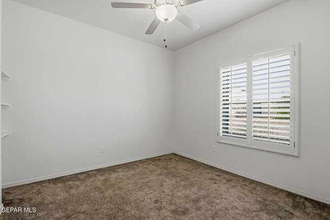 Building Photo - 13453 Coldham St