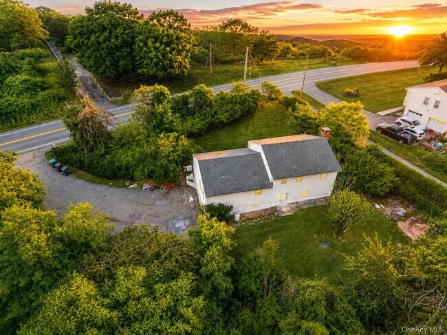 Building Photo - 249 Ridge Rd