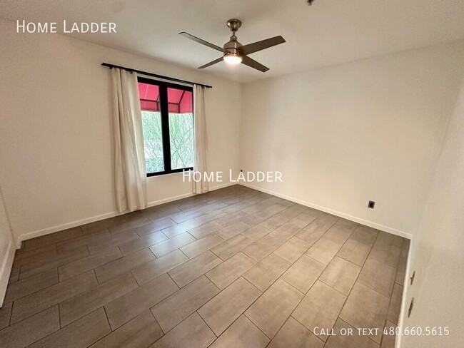 Building Photo - 620 N 4th Ave