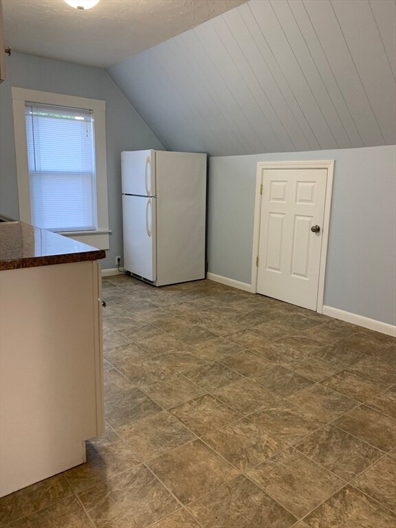 Building Photo - 0 School St