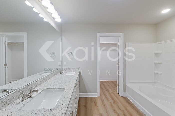 Building Photo - 22851 Monterey Ave