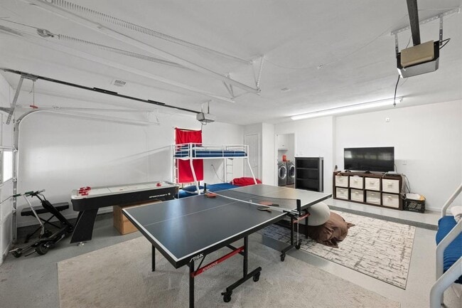 Building Photo - 1709 Channel Rd