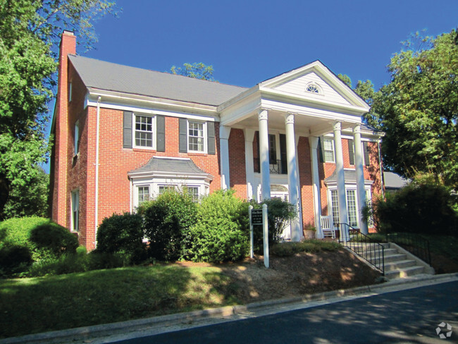 Building Photo - Westchester Key Apartments