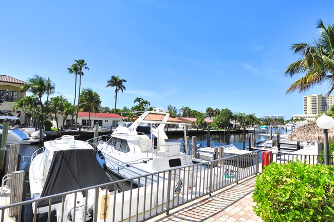 Building Photo - 1361 S Ocean Blvd