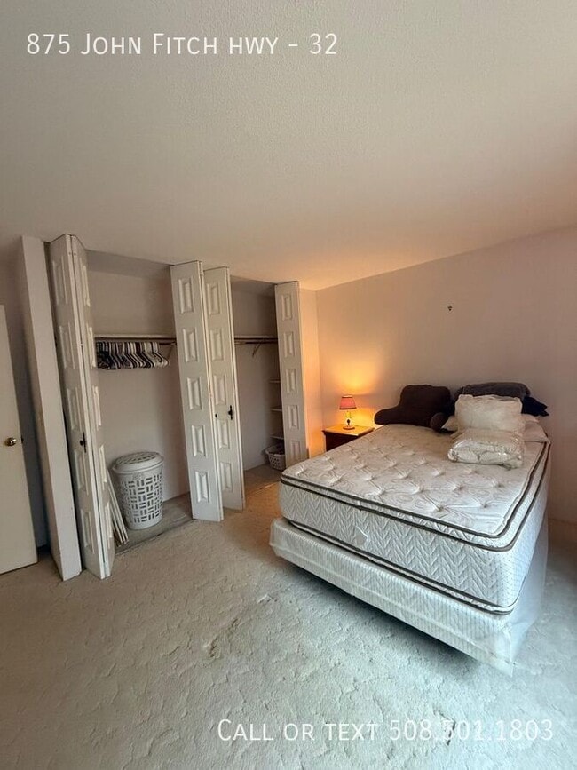 Building Photo - 875 John Fitch Hwy