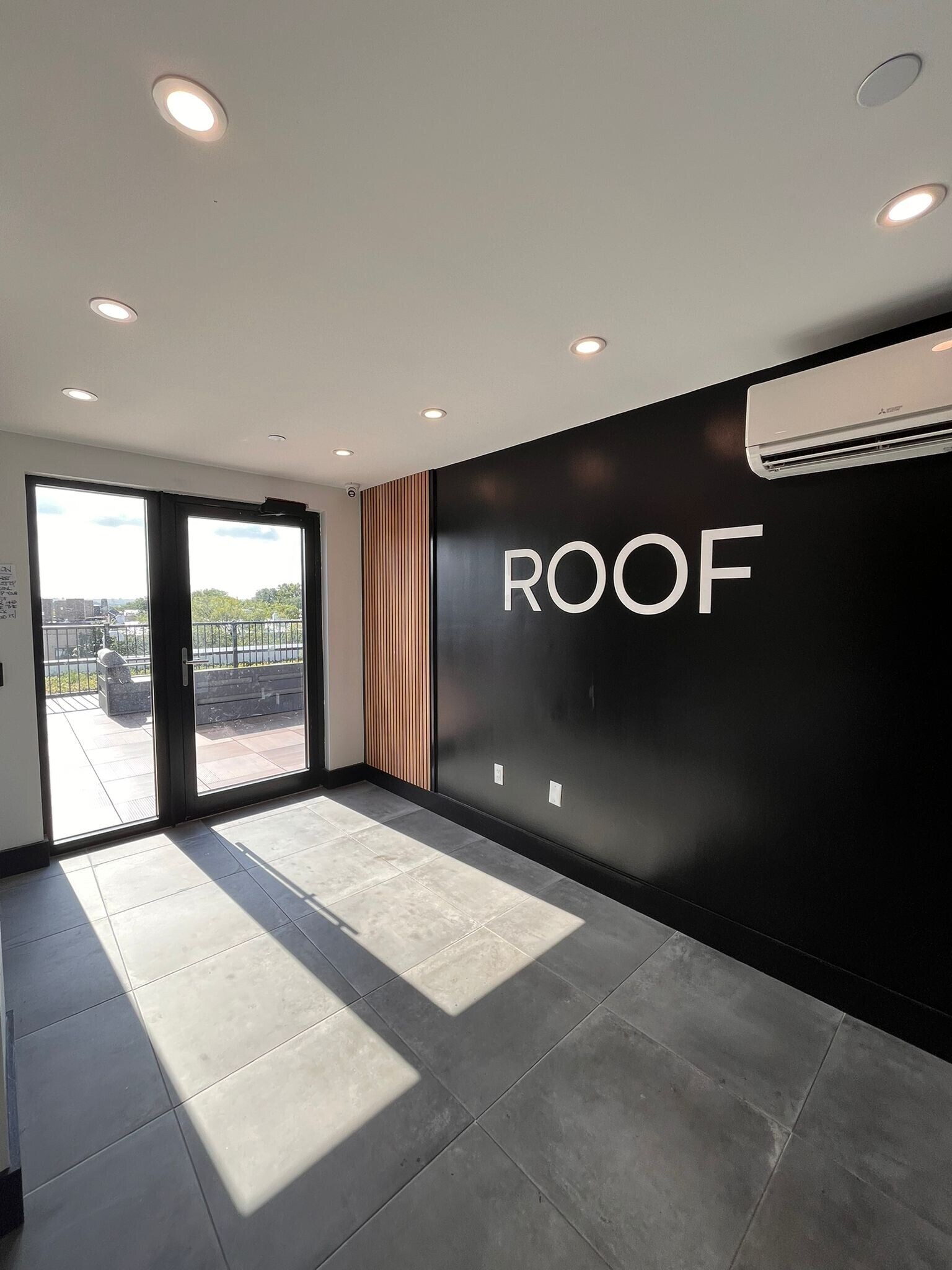 Building Photo - 546 Martin Luther King Jr Dr