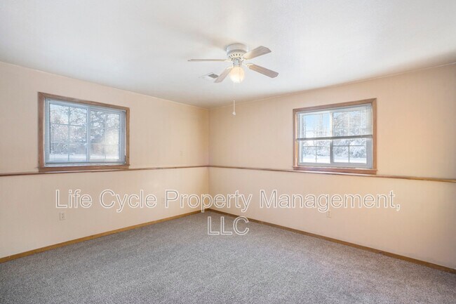 Building Photo - 10764 64th Ave