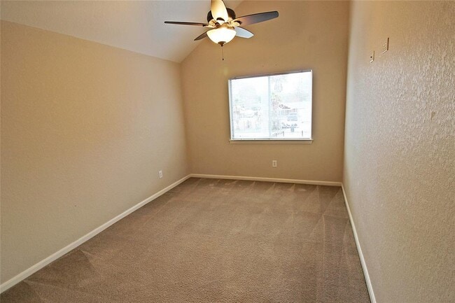 Building Photo - 8615 Sweetbrush Dr