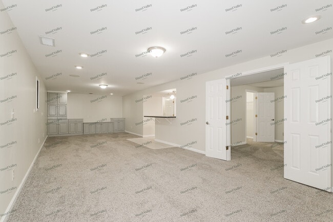 Building Photo - 2435 Bluejay Way Ct