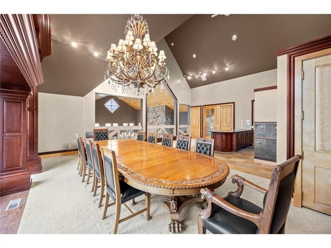 Building Photo - 1560 Bluff Creek Dr