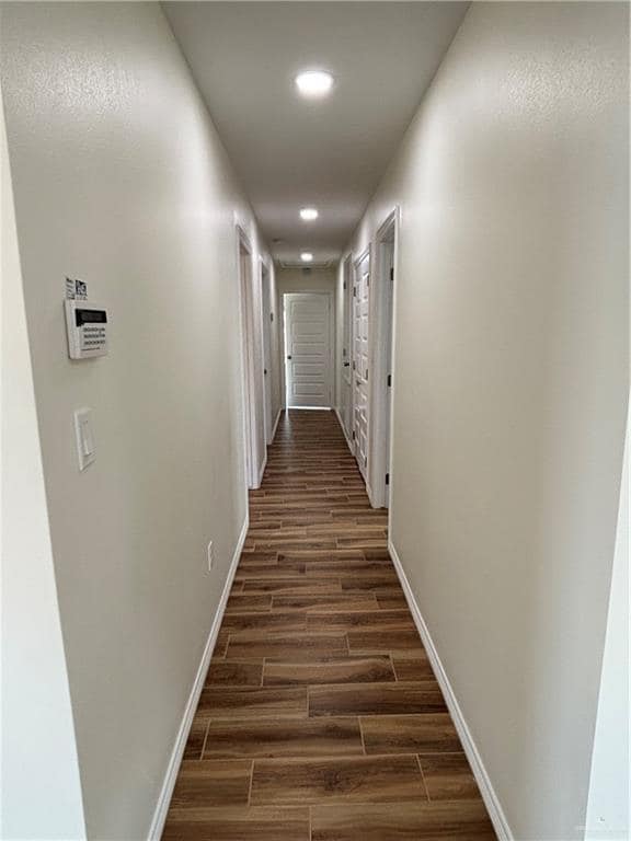 Building Photo - 11 E Llano Grande St