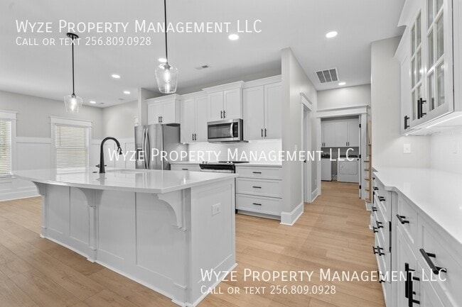 Building Photo - 1113 SE Westmoreland Ave