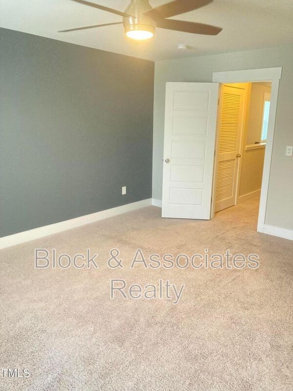 Building Photo - 608 Mill Station Ln