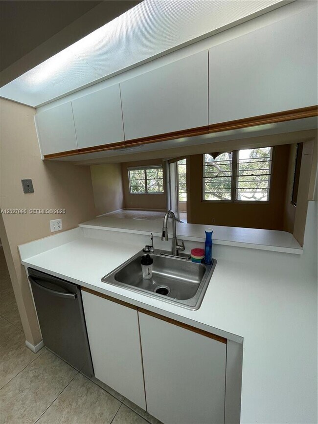 Building Photo - 12800 SW 7th Ct
