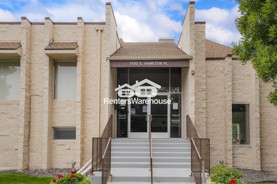 Building Photo - 6980 E Girard Ave