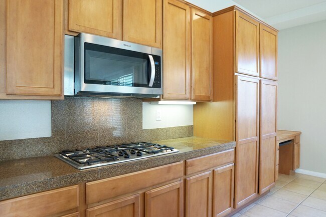 Building Photo - 79882 Viento Dr