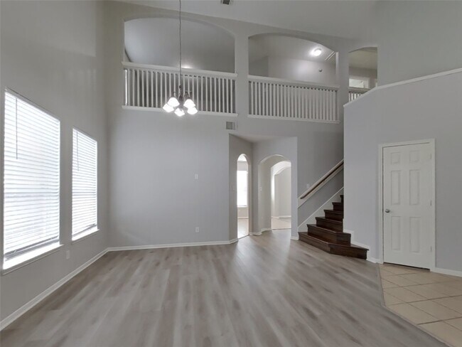 Building Photo - 21526 Lovis Way