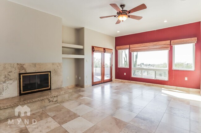 Building Photo - 5727 N PSO Ventoso