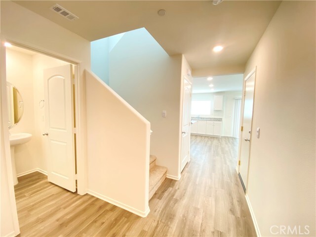 Building Photo - 26101 Cirrus Ln
