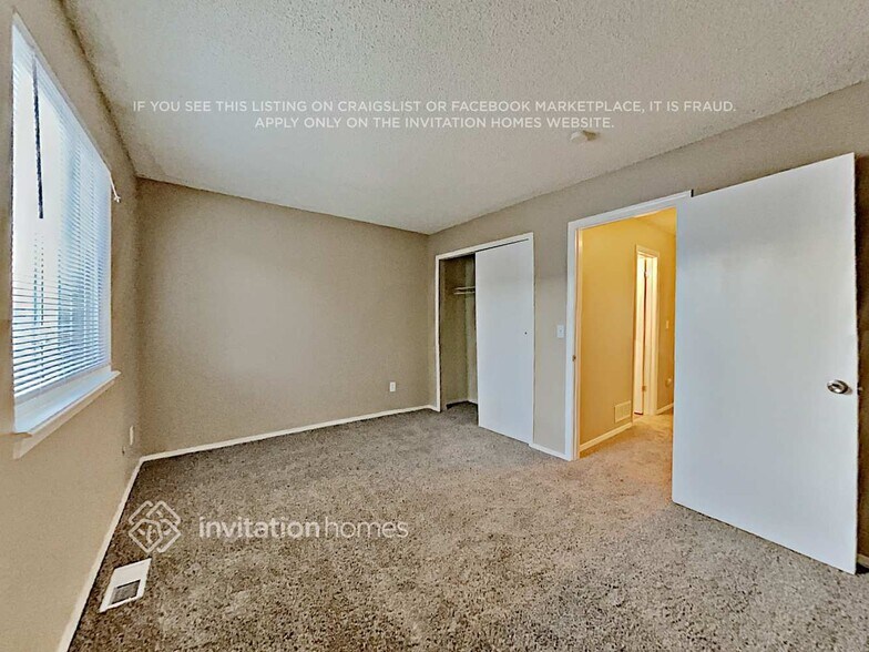 Building Photo - 17681 E Loyola Dr